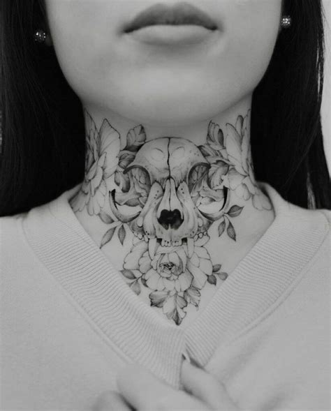 throat tattoos woman